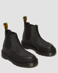 Originals|Platform Boots><noscript><img width=