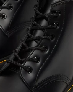 Originals|Platform Boots><noscript><img width=
