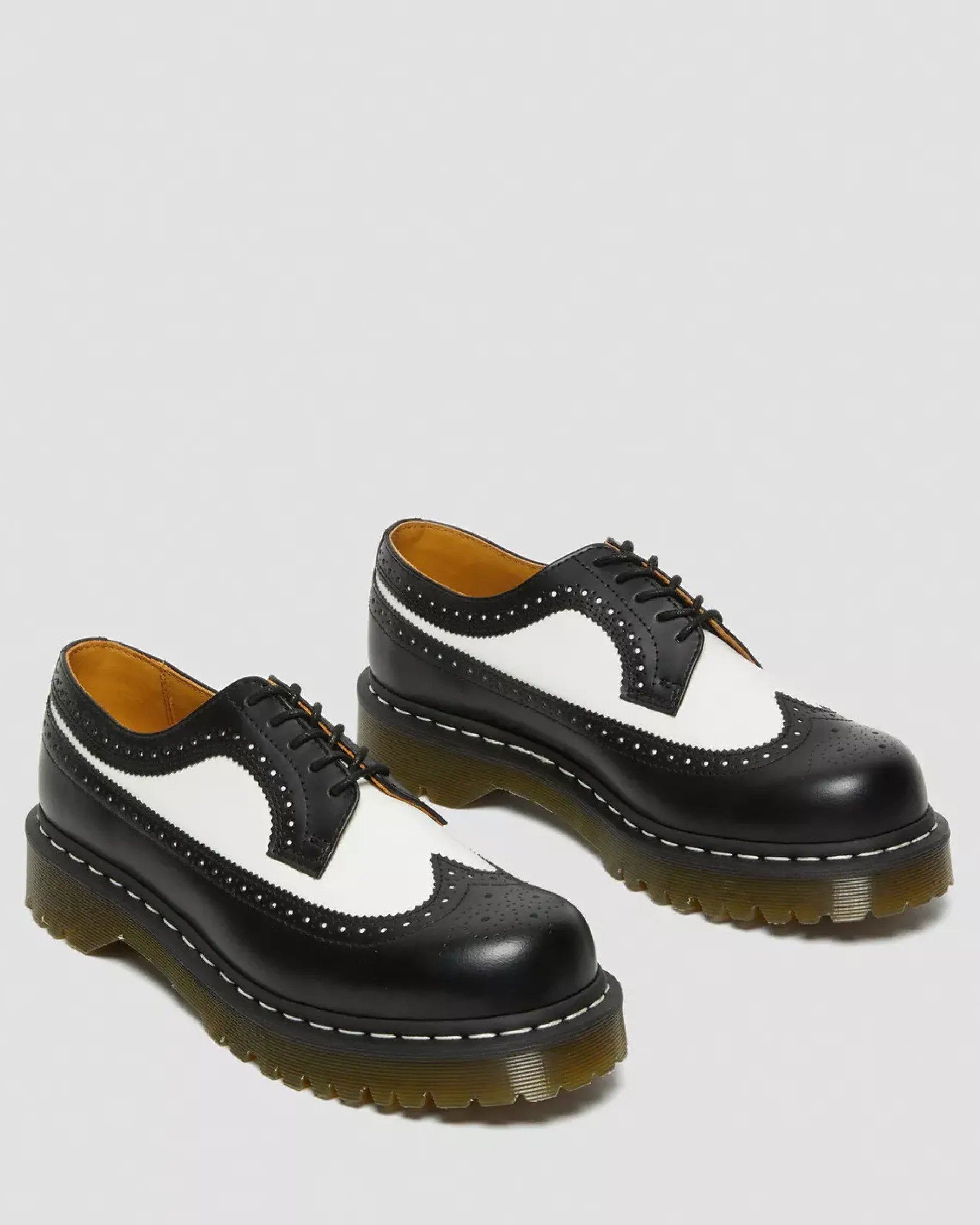Bestsellers|Platform Shoes>Dr. Martens 3989 Bex Smooth Leather Brogue Shoes Black — Smooth Leather