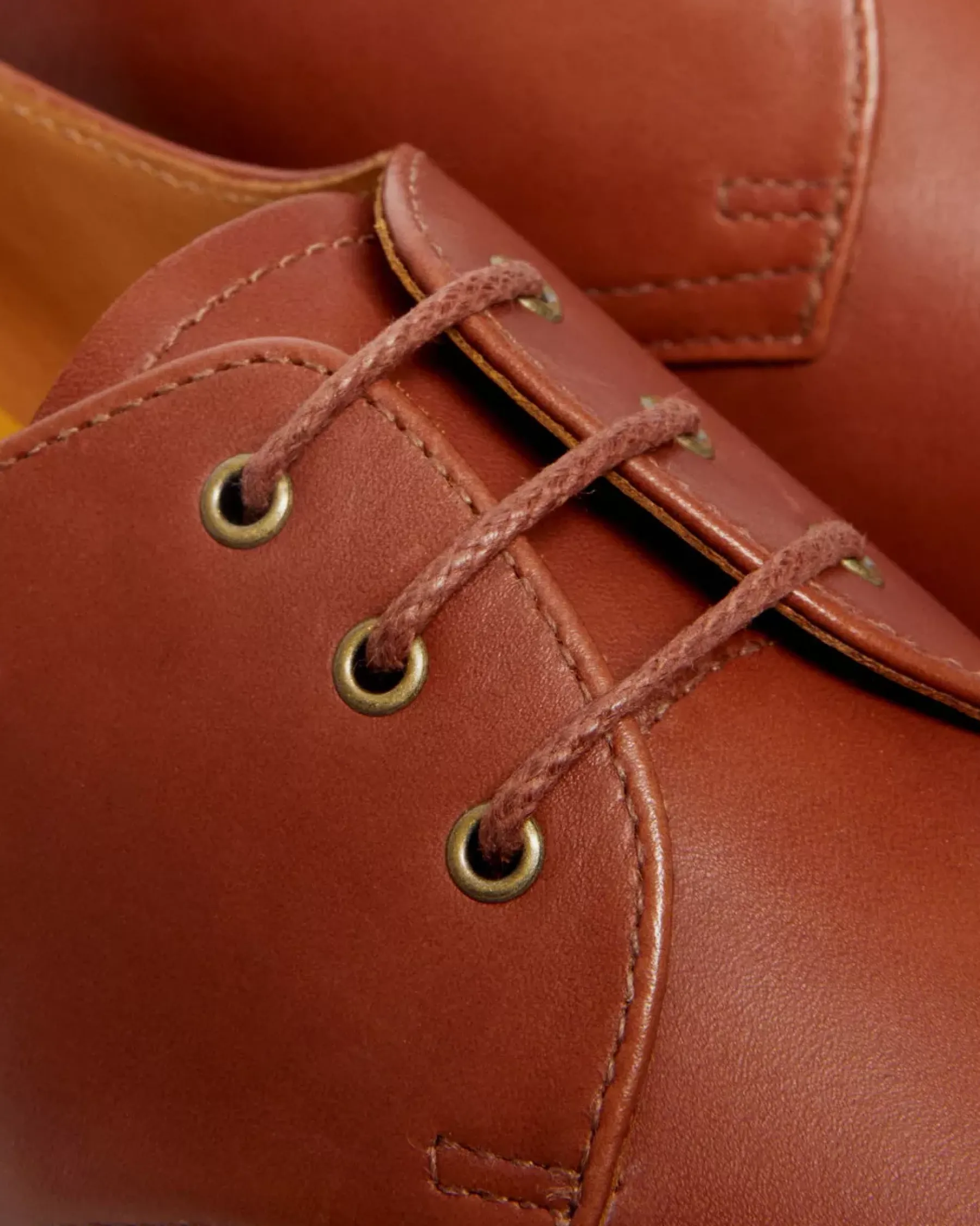 Originals|Oxfords>Dr. Martens 1461 Carrara Leather Oxford Shoes Saddle Tan — Carrara