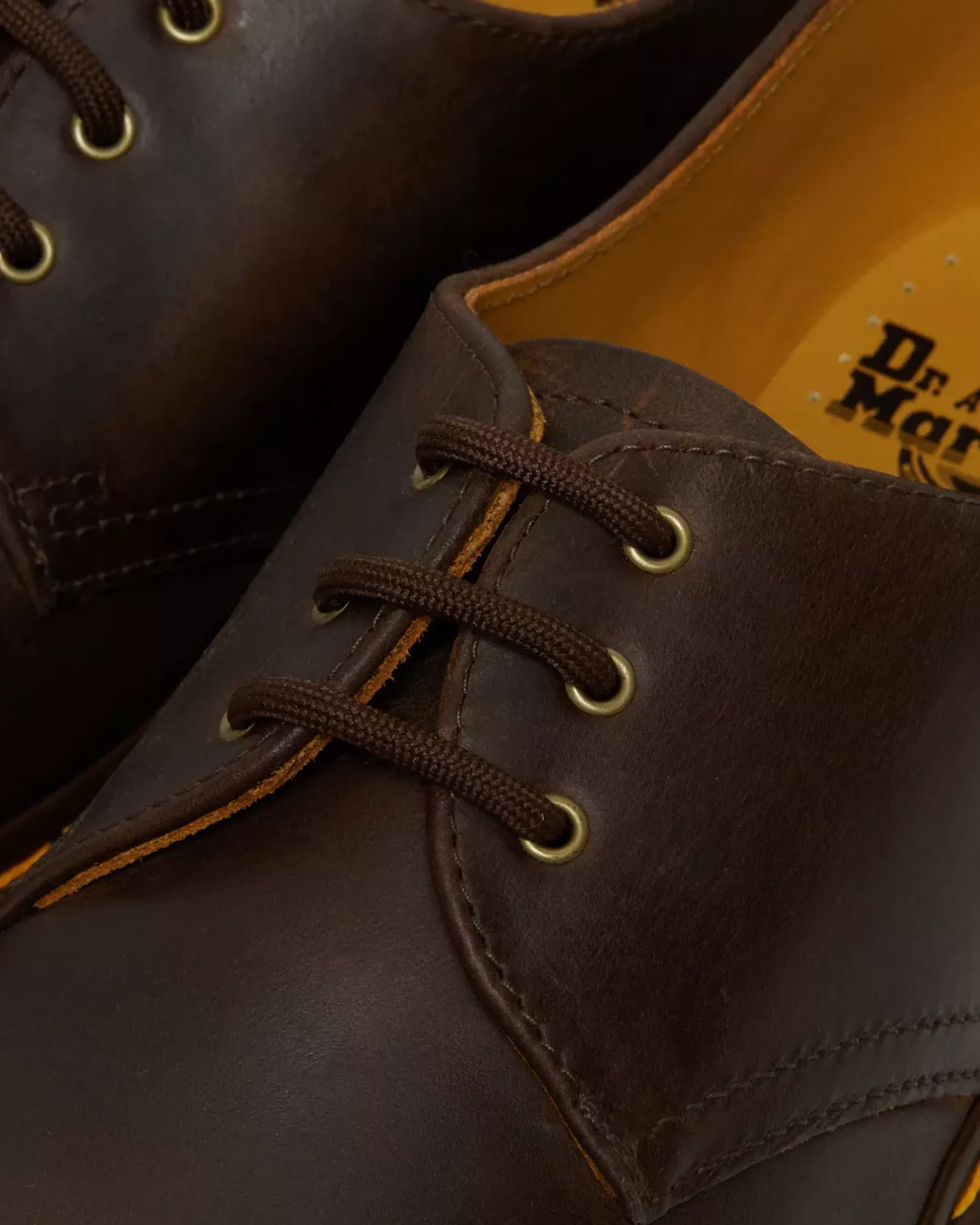 Originals|Shoes>Dr. Martens 1461 Crazy Horse Leather Oxford Shoes Brown — Crazy Horse
