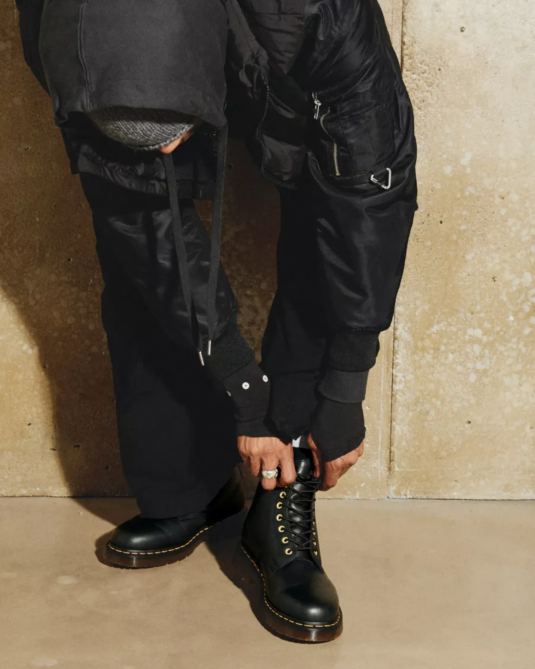 Originals|Winter Boots>Dr. Martens 1460 DM's Wintergrip Leather Lace Up Boots Black — Blizzard Wp