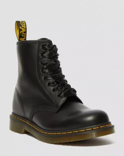 Laces|Accessories>Dr. Martens 55 inch Ribbon Shoe Laces (8-10 Eye) Black — Ribbon