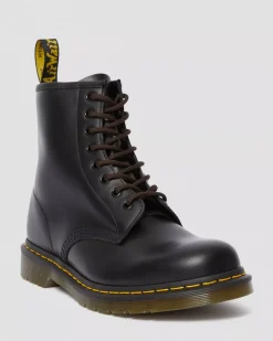 Laces|Accessories>Dr. Martens 55 Inch Round Shoe Laces (8-10 Eye) Brown — Polyester