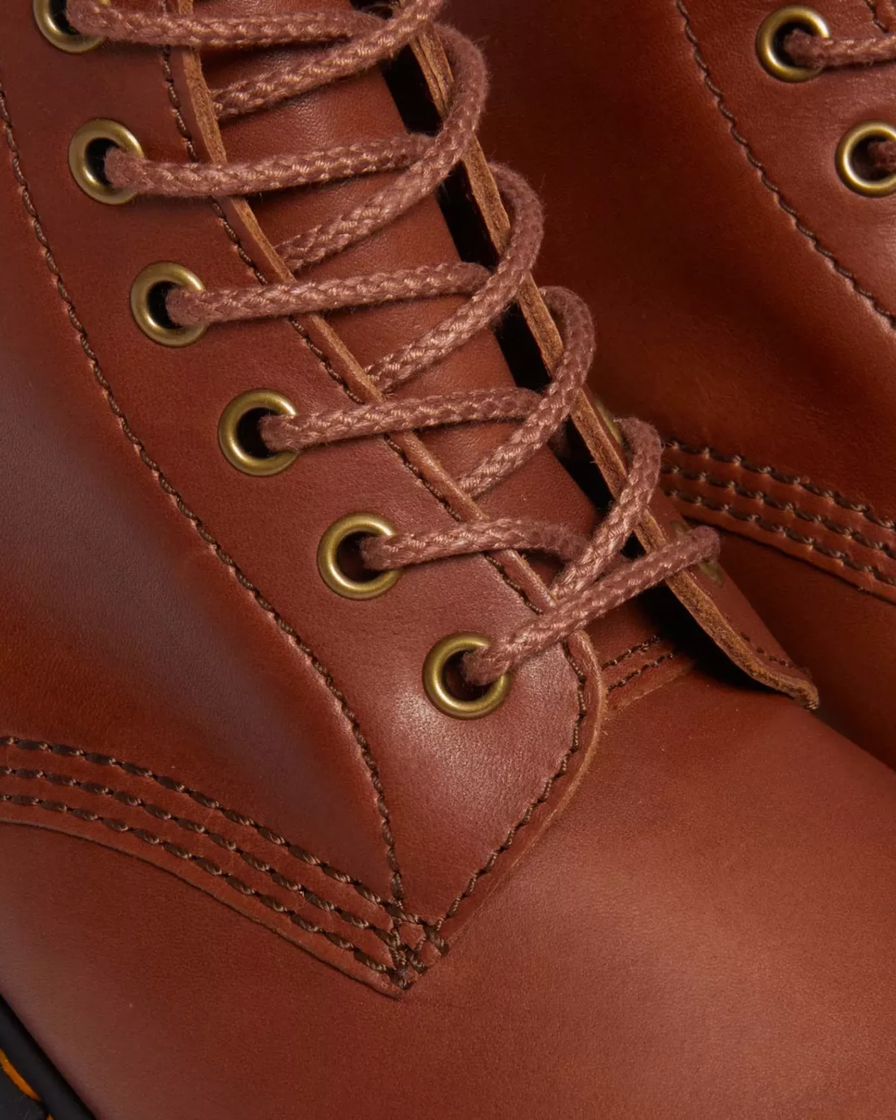 Originals|Ankle Boots>Dr. Martens 1460 Pascal Carrara Leather Lace Up Boots Saddle Tan — Carrara