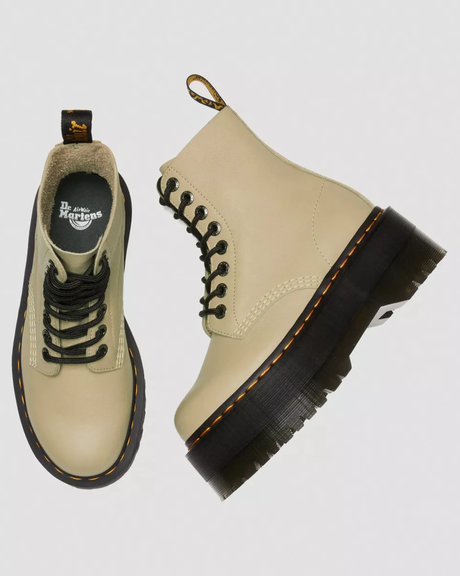 Originals|Platform Boots>Dr. Martens 1460 Pascal Max Leather Platform Boots Pale Olive — Pisa
