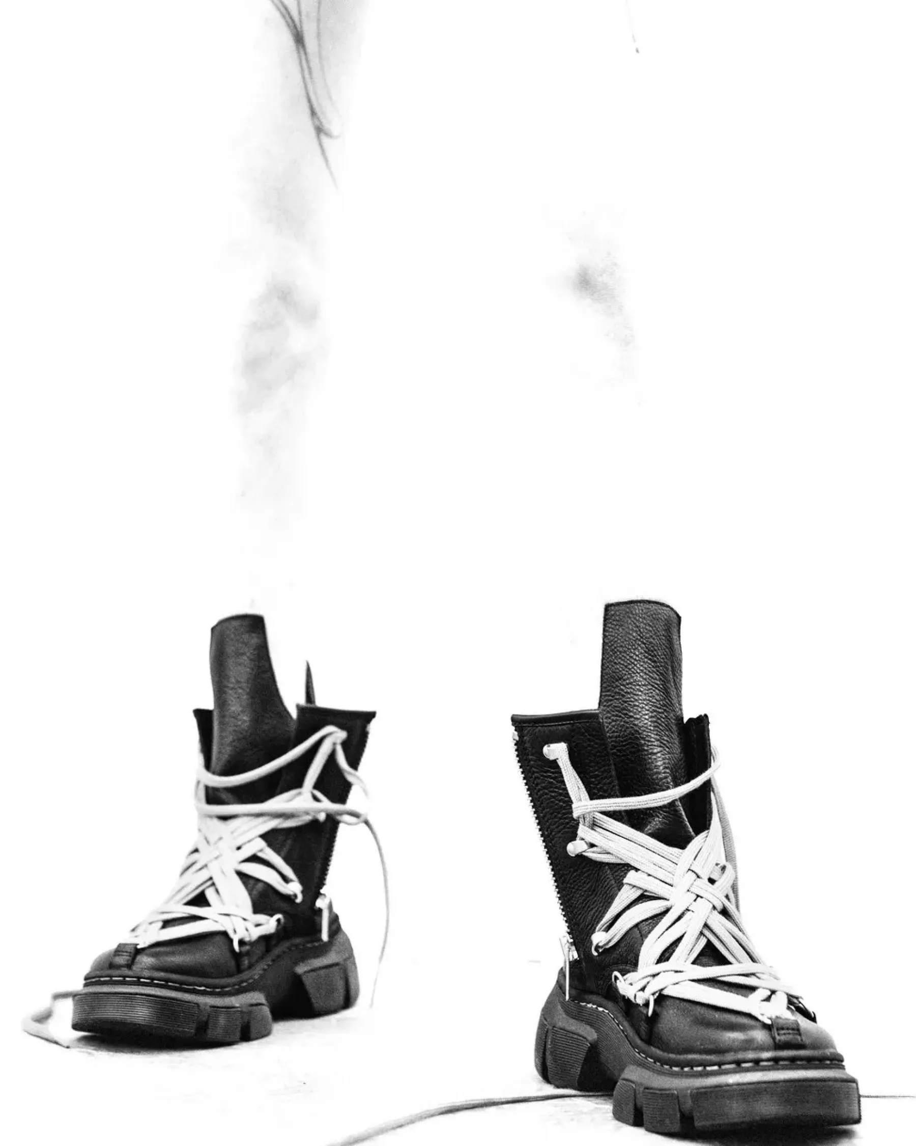 Ankle Boots|Boots>Dr. Martens 1460 Rick Owens DMXL Megalace Leather Lace Up Boots Black — Lunar