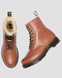 Originals|Winter Boots><noscript><img width=