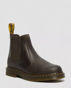 Originals|Chelsea Boots>Dr. Martens 2976 Slip Resistant Leather Chelsea Boots Dark Brown — Crazy Horse