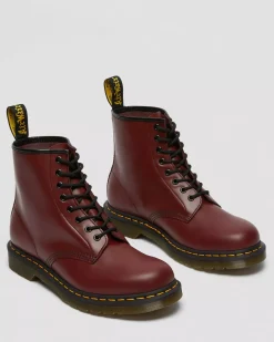 Originals|Bestsellers><noscript><img width=