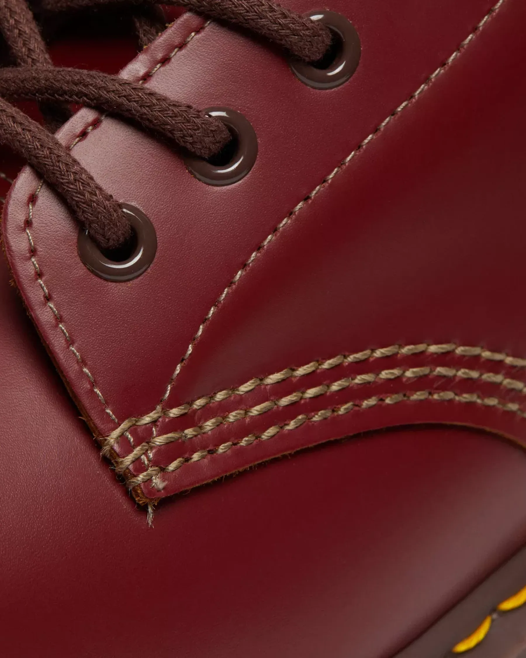 Originals|Ankle Boots>Dr. Martens 1460 Vintage Made in England Lace Up Boots Red — Quilon