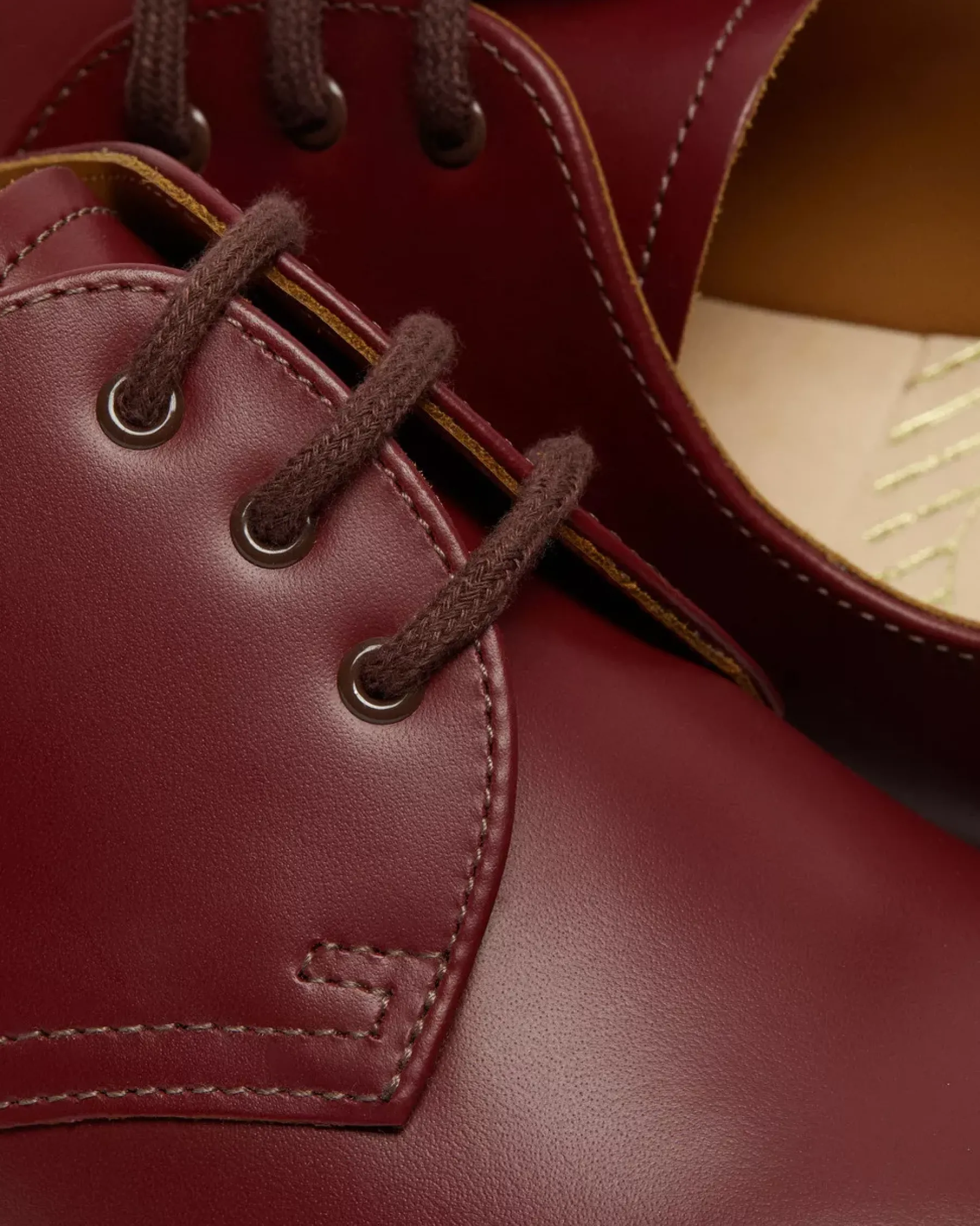 Originals|Oxfords>Dr. Martens 1461 Vintage Made in England Oxford Shoes Red — Quilon