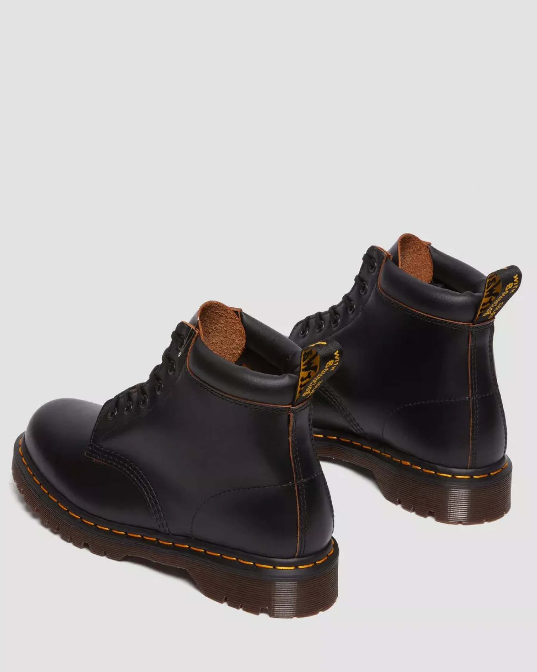 Originals|Ankle Boots>Dr. Martens 939 Vintage Smooth Leather Lace Up Boots Black — Vintage Smooth