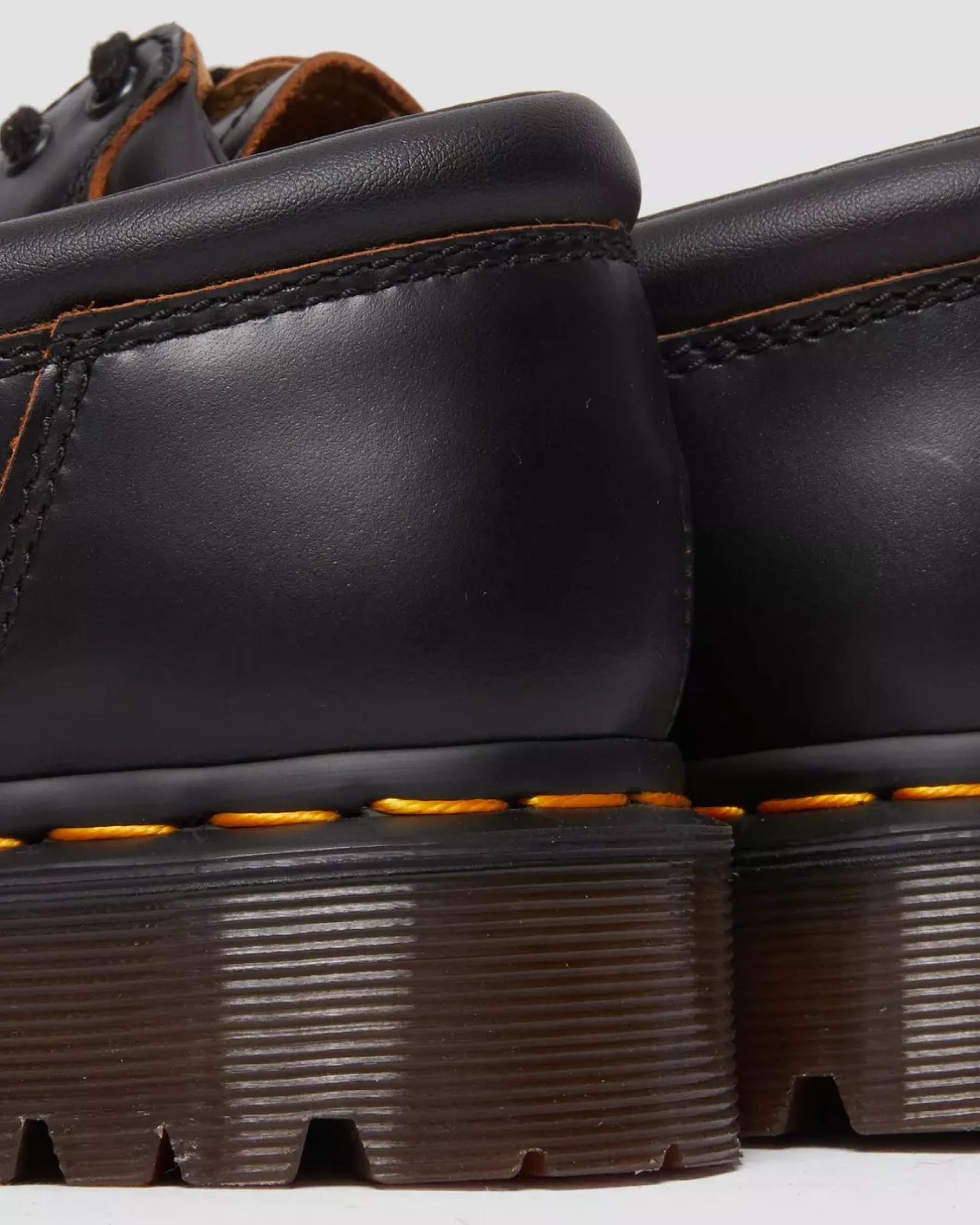 Originals|Oxfords>Dr. Martens 8053 Vintage Smooth Leather Oxford Shoes Black — Vintage Smooth