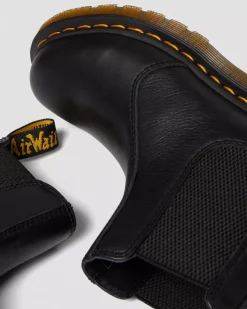 Originals|Chelsea Boots><noscript><img width=