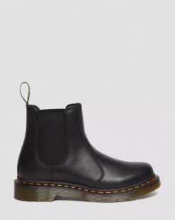 Originals|Chelsea Boots><noscript><img width=