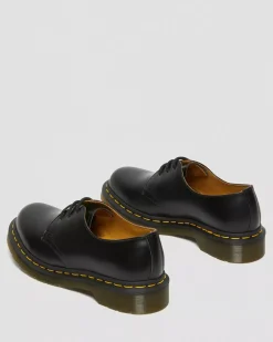Originals|Shoes><noscript><img width=