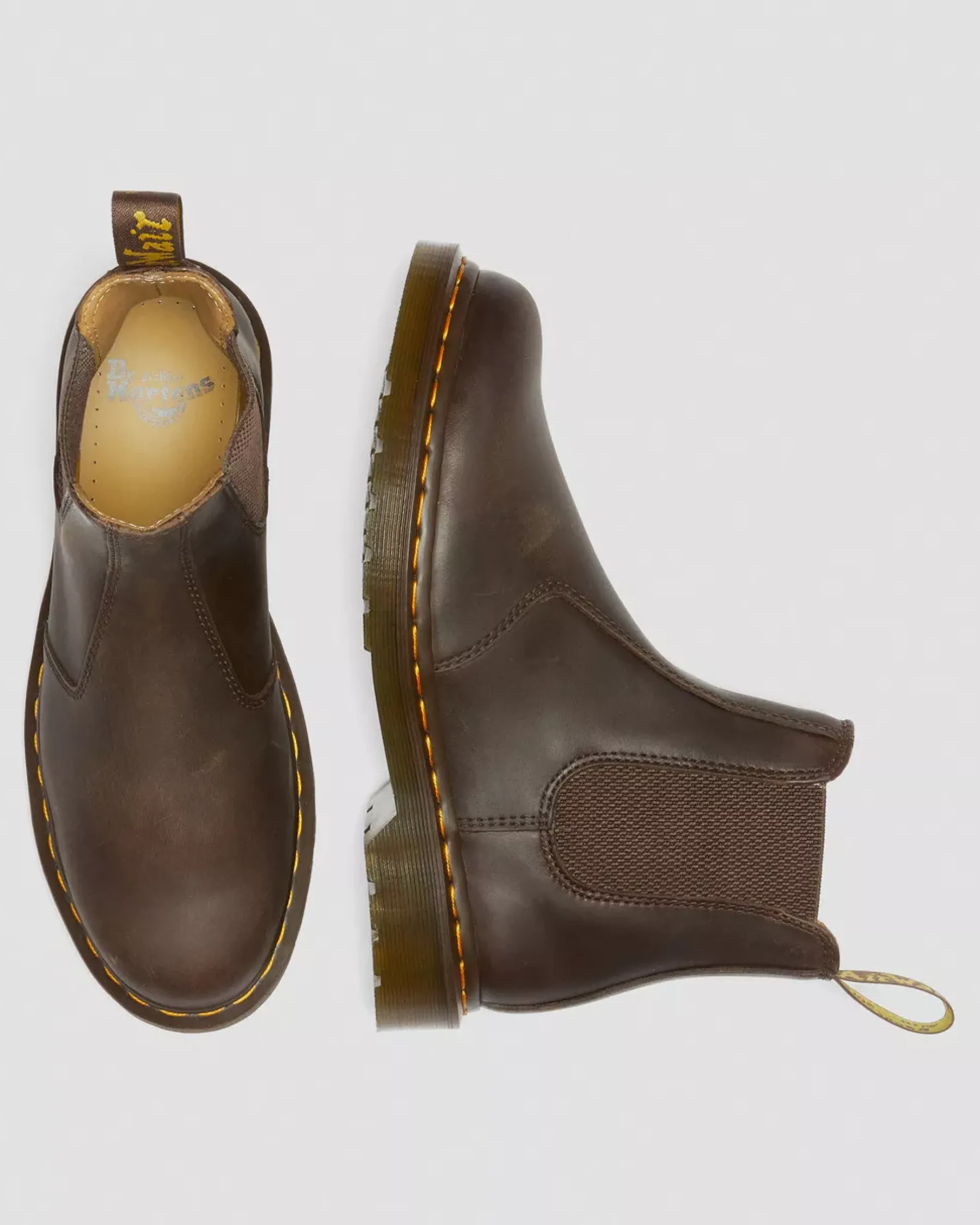 Originals|Chelsea Boots>Dr. Martens 2976 Yellow Stitch Crazy Horse Leather Chelsea Boots Dark Brown — Crazy Horse