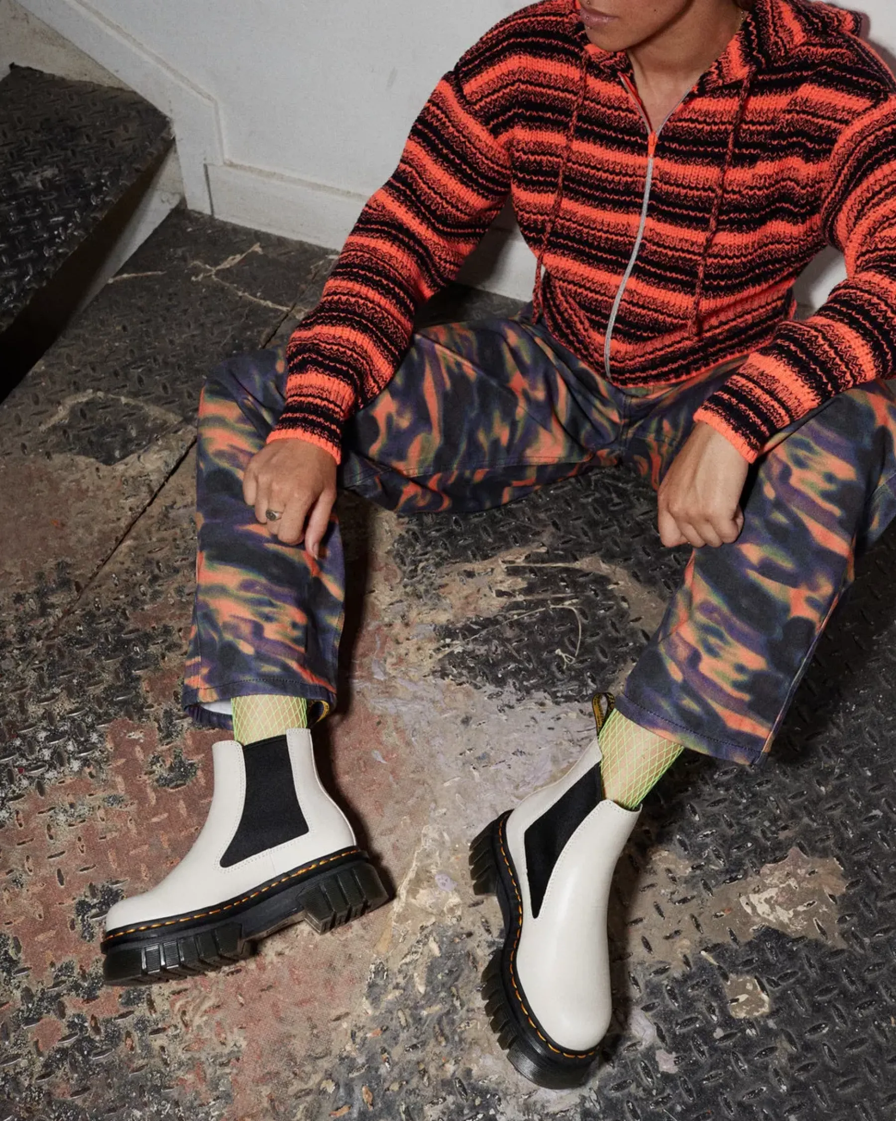 Platform Boots|Chelsea Boots>Dr. Martens Audrick Nappa Leather Platform Chelsea Boots Cobblestone Grey — Nappa Lux
