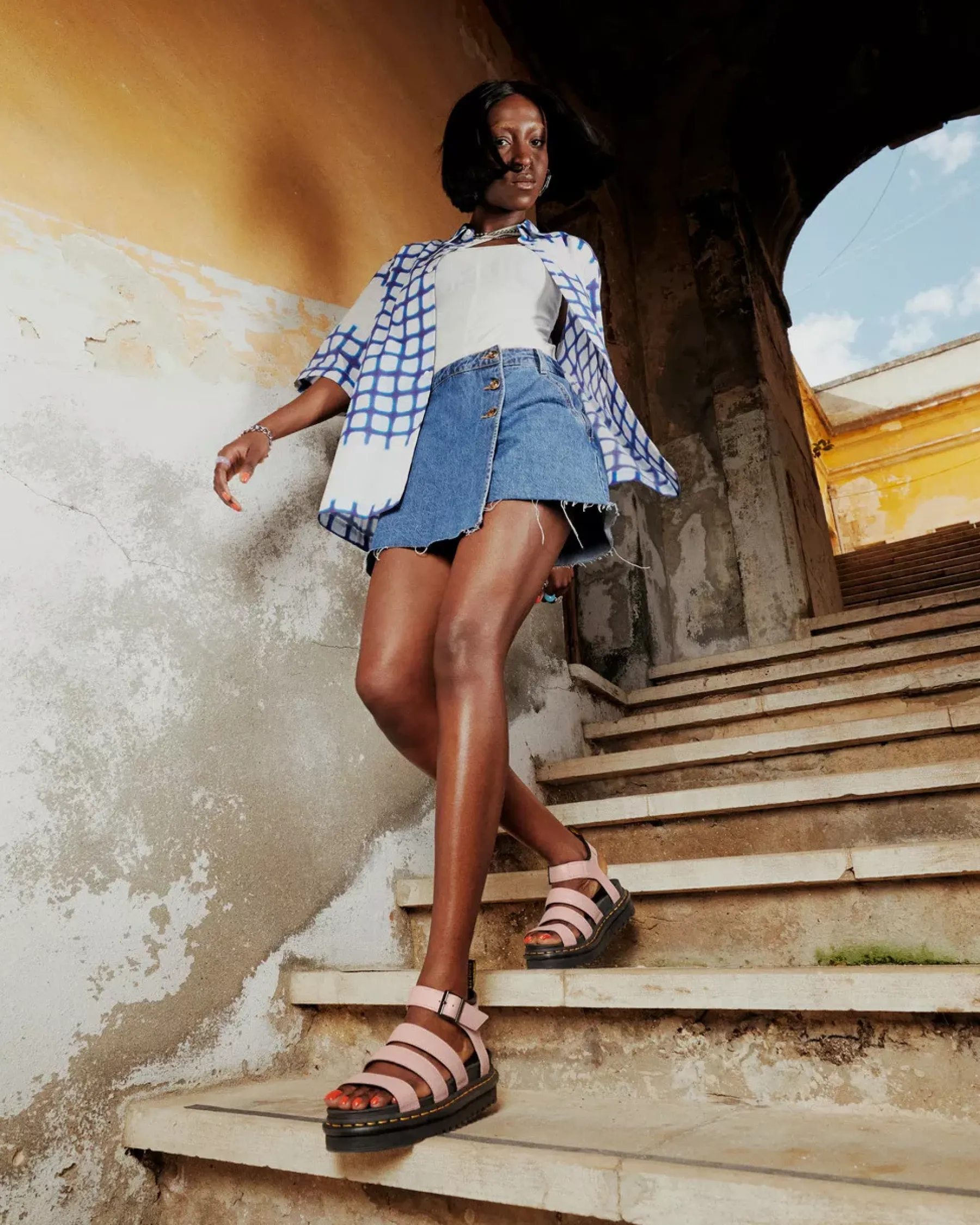 Sale|Platform Sandals>Dr. Martens Blaire Women's Pisa Leather Strap Sandals Peach Beige — Pisa