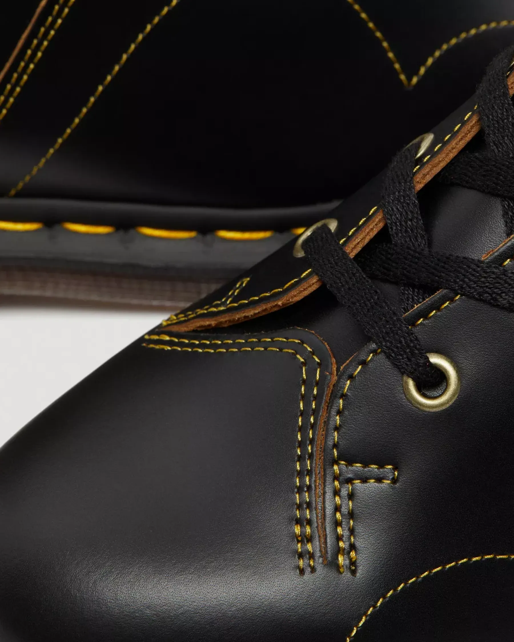 Originals|Ankle Boots>Dr. Martens Church Vintage Monkey Boots Black — Vintage Smooth