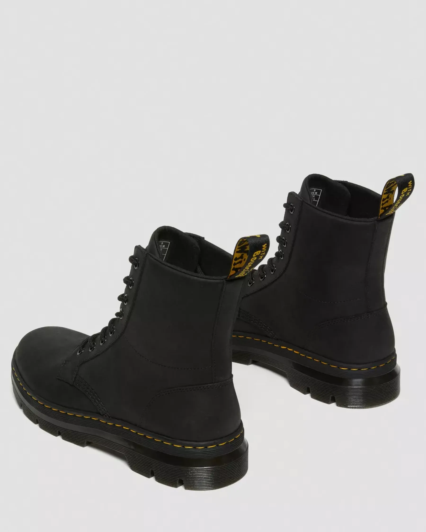 Bestsellers|Ankle Boots>Dr. Martens Combs Leather Casual Boots Black — Wyoming