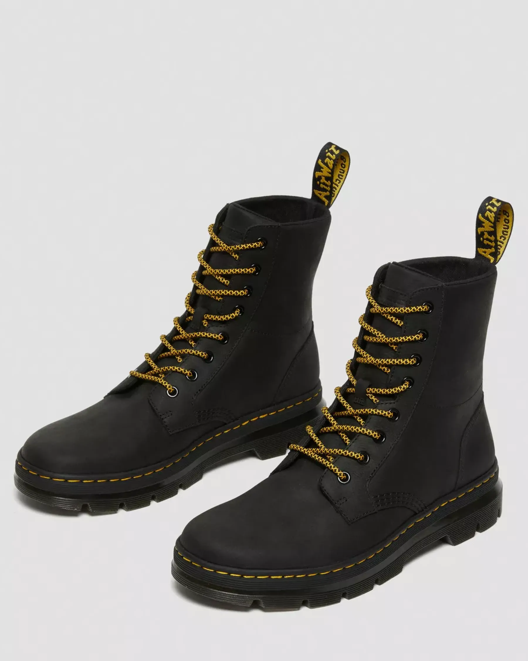 Bestsellers|Ankle Boots>Dr. Martens Combs Leather Casual Boots Black — Wyoming