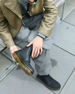 Casual Boots|Ankle Boots>Dr. Martens Combs Poly Casual Boots Black — Extra Tough Poly+Rubbery