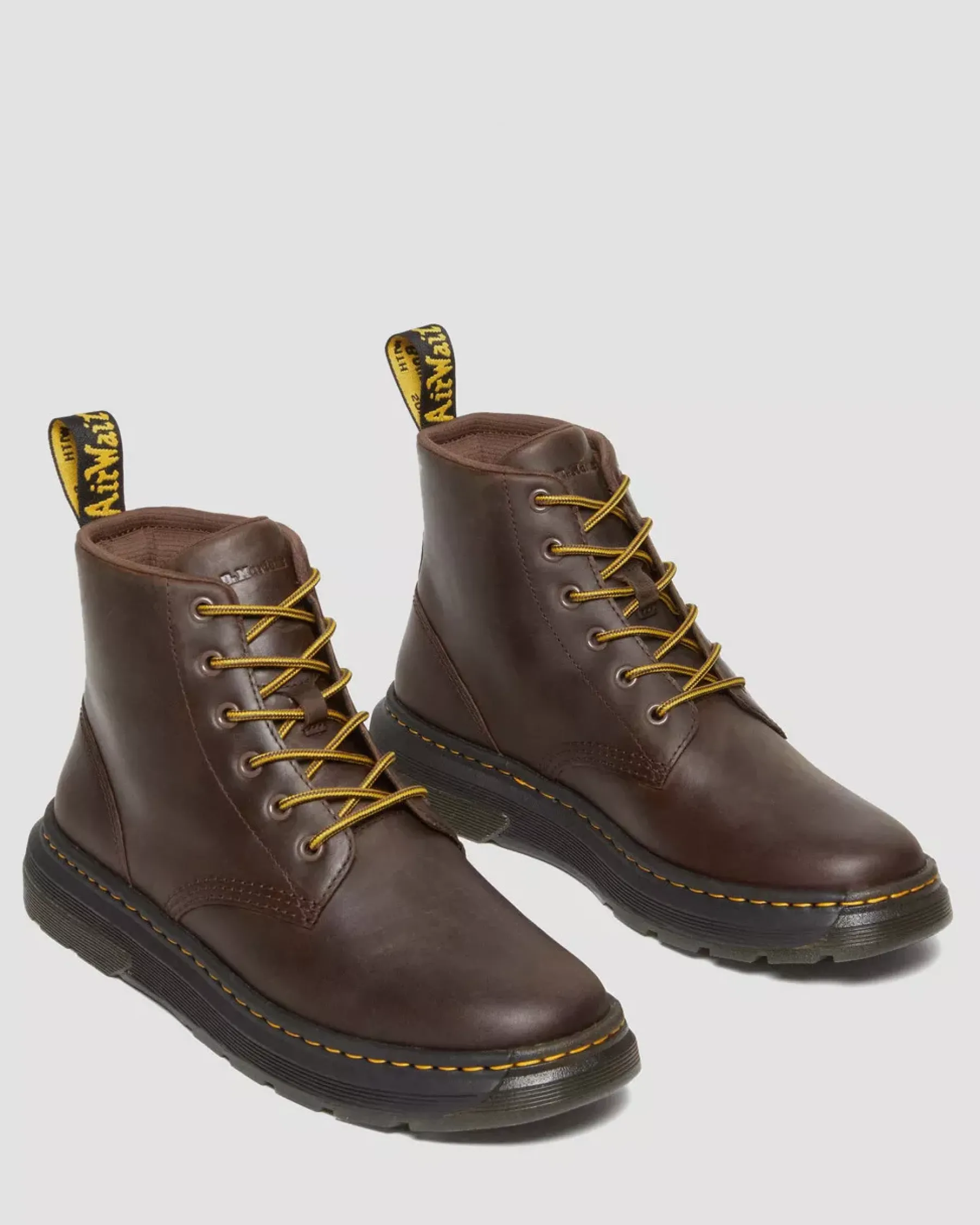 Casual Boots|Ankle Boots>Dr. Martens Crewson Crazy Horse Leather Casual Chukka Boots Dark Brown — Crazy Horse