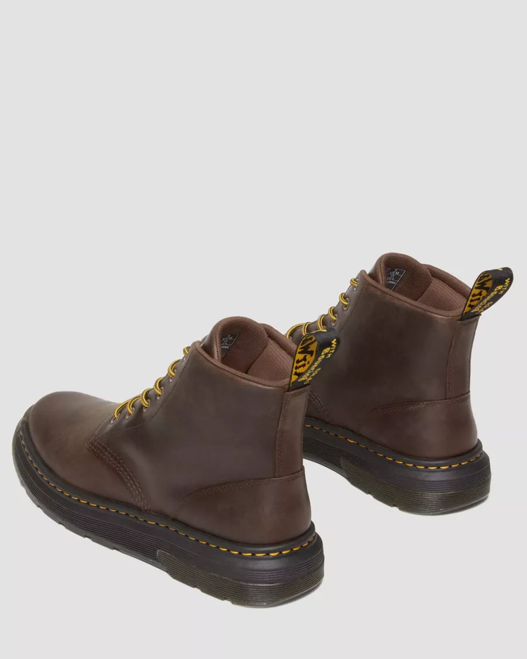 Casual Boots|Ankle Boots>Dr. Martens Crewson Crazy Horse Leather Casual Chukka Boots Dark Brown — Crazy Horse