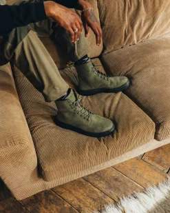 Sale|Casual Boots>Dr. Martens Crewson Nubuck Leather Everyday Boots DMS OLIVE — Buffbuck