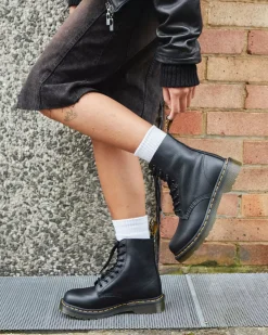 Socks|Accessories>Dr. Martens Double Doc Cotton Blend Socks White — Cotton Blend