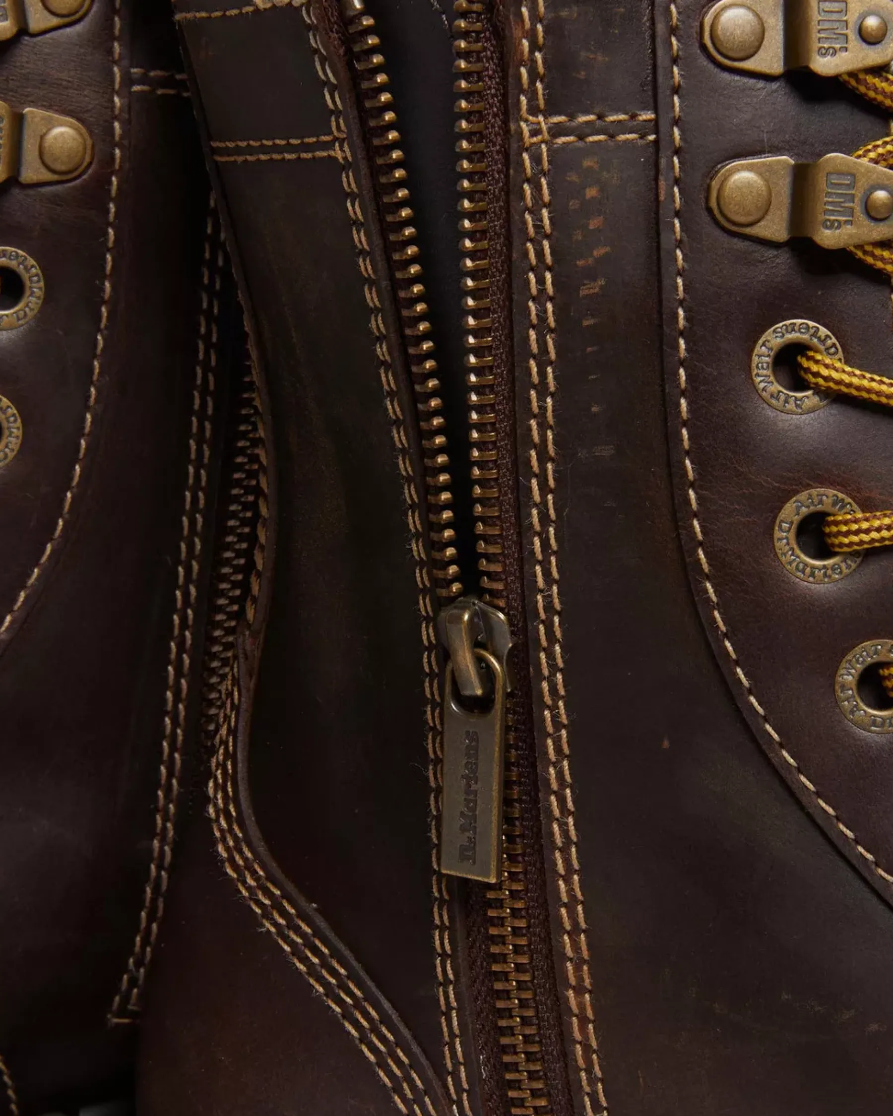 Platform Boots|Ankle Boots>Dr. Martens Jadon Boot Arc Crazy Horse Platforms Brown — Crazy Horse