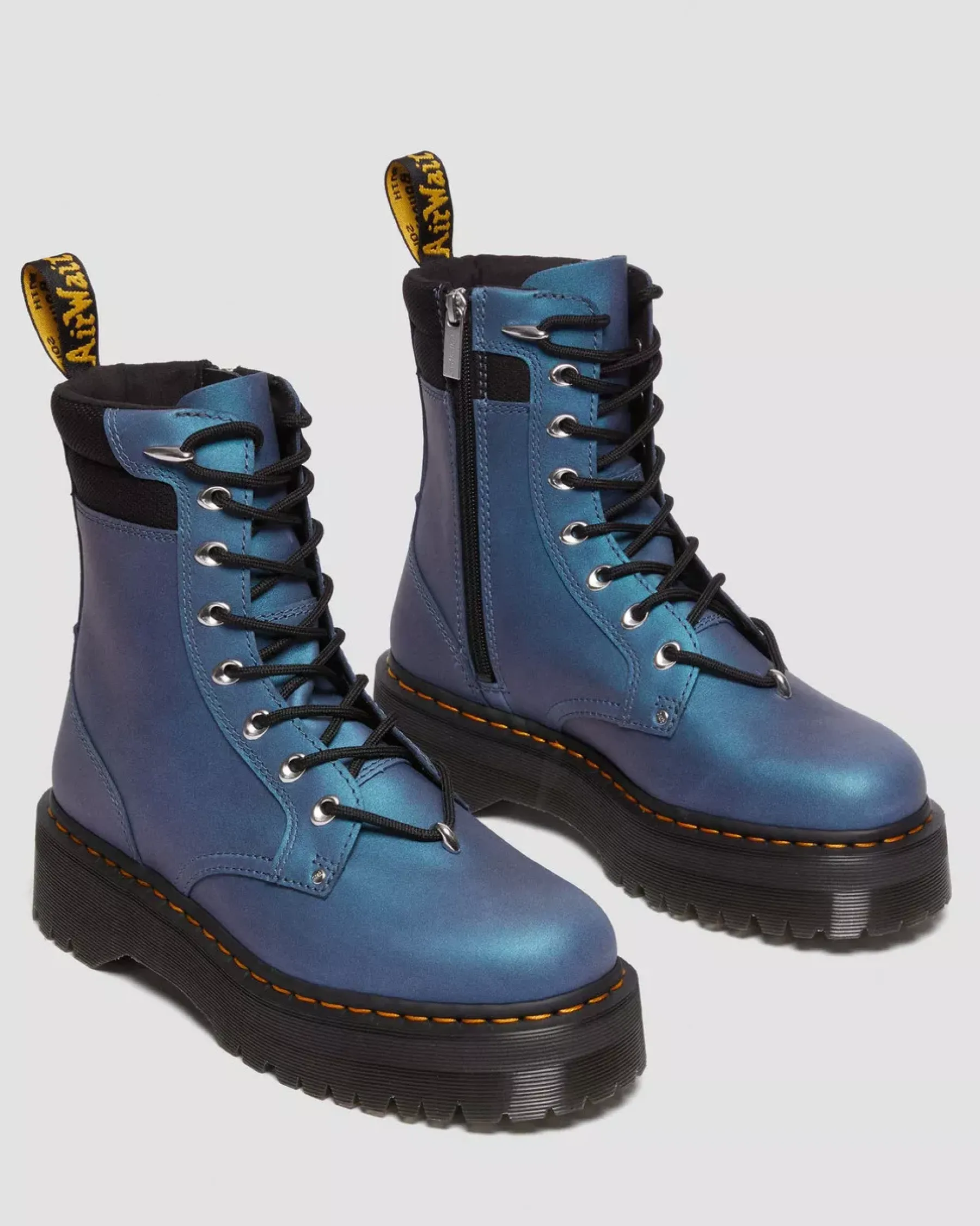 Sale|Platform Boots>Dr. Martens Jadon II Boot Hardware Pull Up Leather Platforms DEEP BLUE — Pull Up Shift
