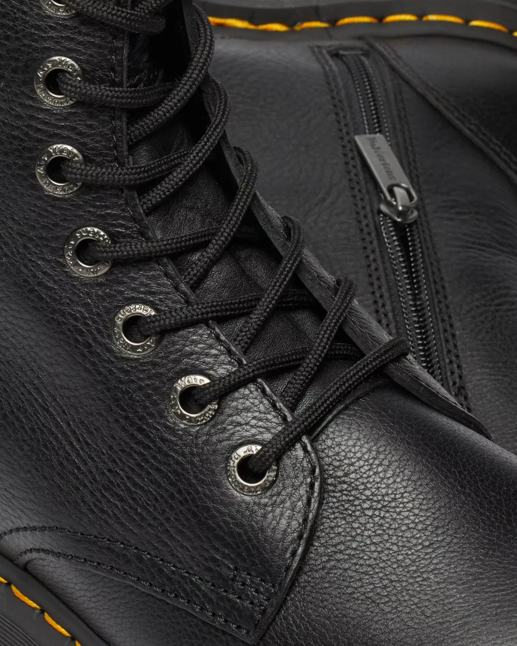 Bestsellers|Platform Boots>Dr. Martens Jadon III Boot Pisa Leather Platforms Black — Pisa