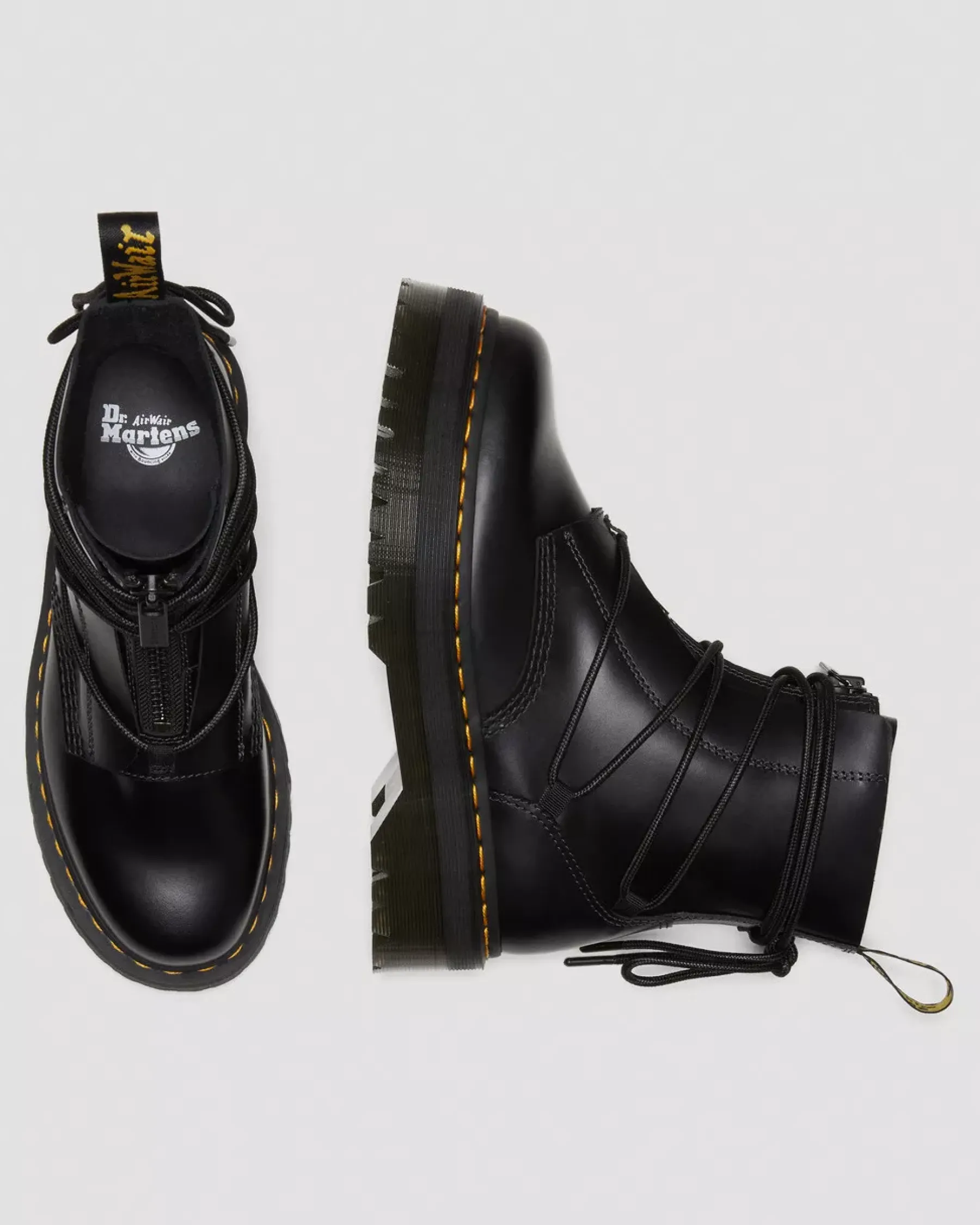 Platform Boots|Ankle Boots>Dr. Martens Jarrick II Laced Leather Platform Boots Black — Smooth+Paris
