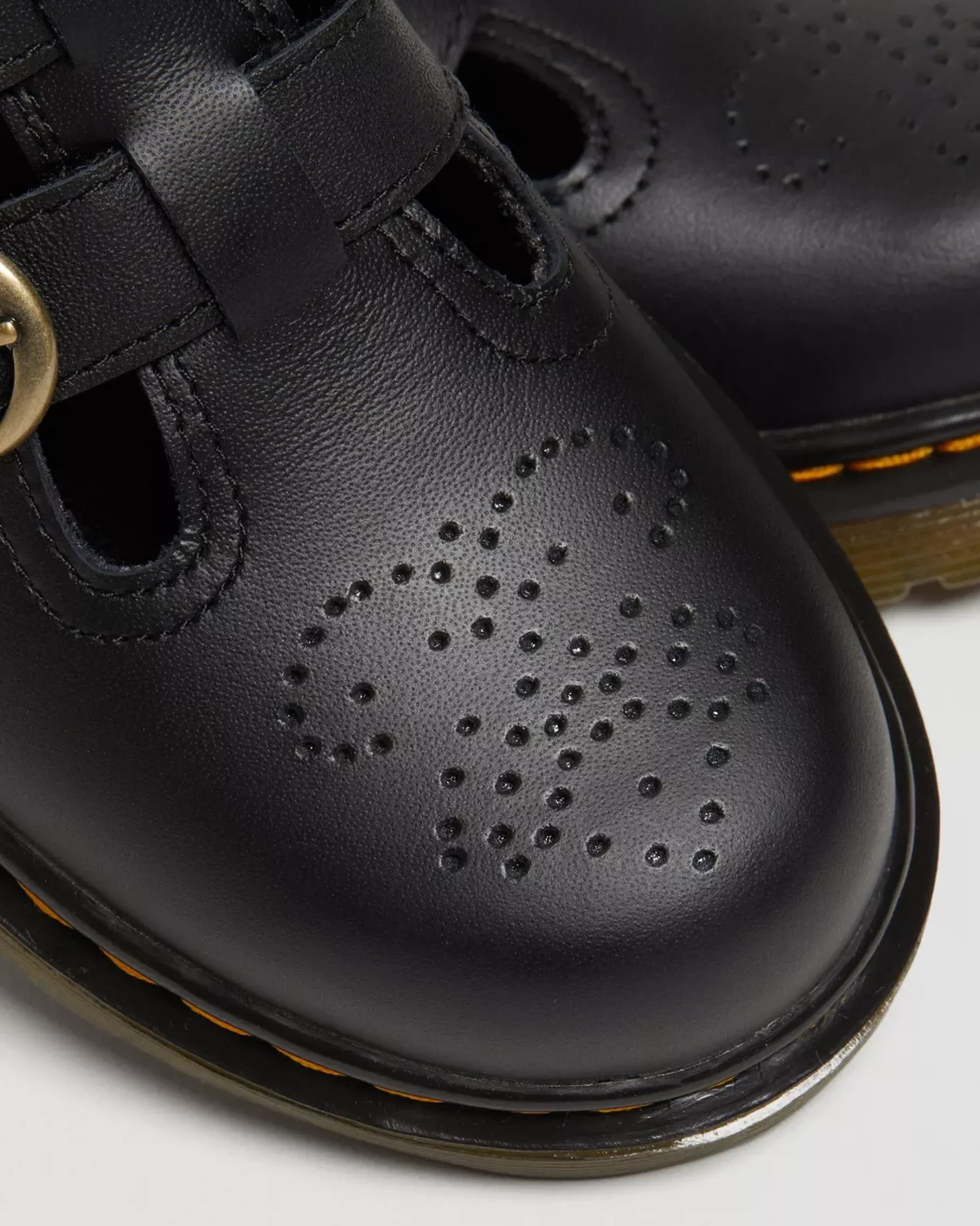 School Styles|Junior / 5-7 Years>Dr. Martens Junior 8065 Softy T Leather Mary Jane Shoes Black — Softy T