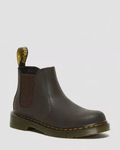 School Styles|Junior / 5-7 Years>Dr. Martens Junior 2976 Wildhorse Leather Chelsea Boots Dark Brown — Wildhorse Lamper