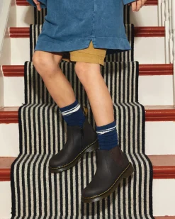 School Styles|Junior / 5-7 Years>Dr. Martens Junior 2976 Wildhorse Leather Chelsea Boots Dark Brown — Wildhorse Lamper