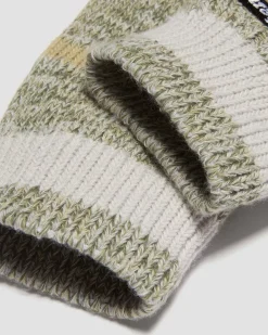 Socks|Accessories><noscript><img width=