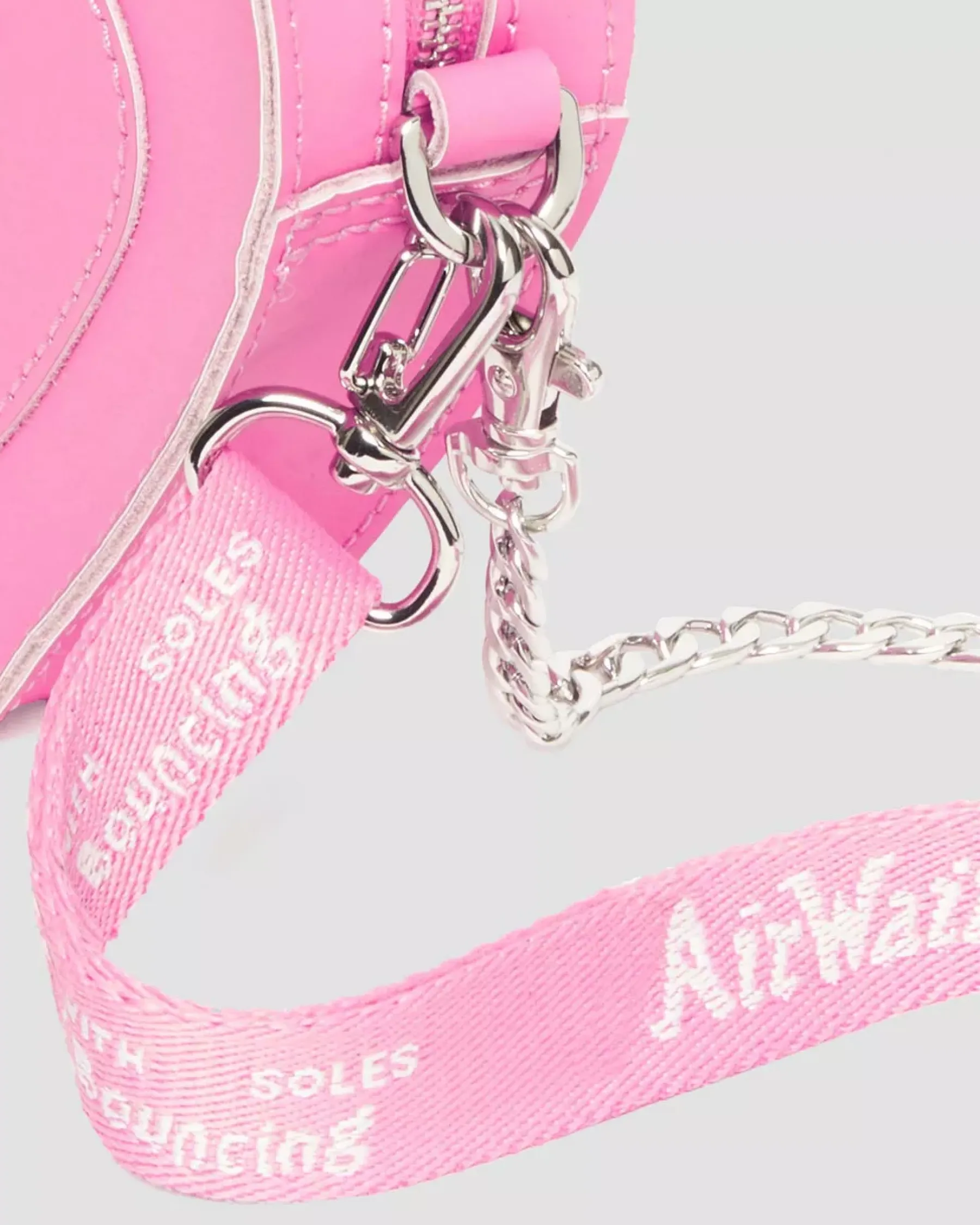 Accessories|Bags>Dr. Martens Mini Heart Shaped Leather Bag Fondant Pink — Kiev