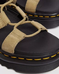 Platforms|Sandals><noscript><img width=