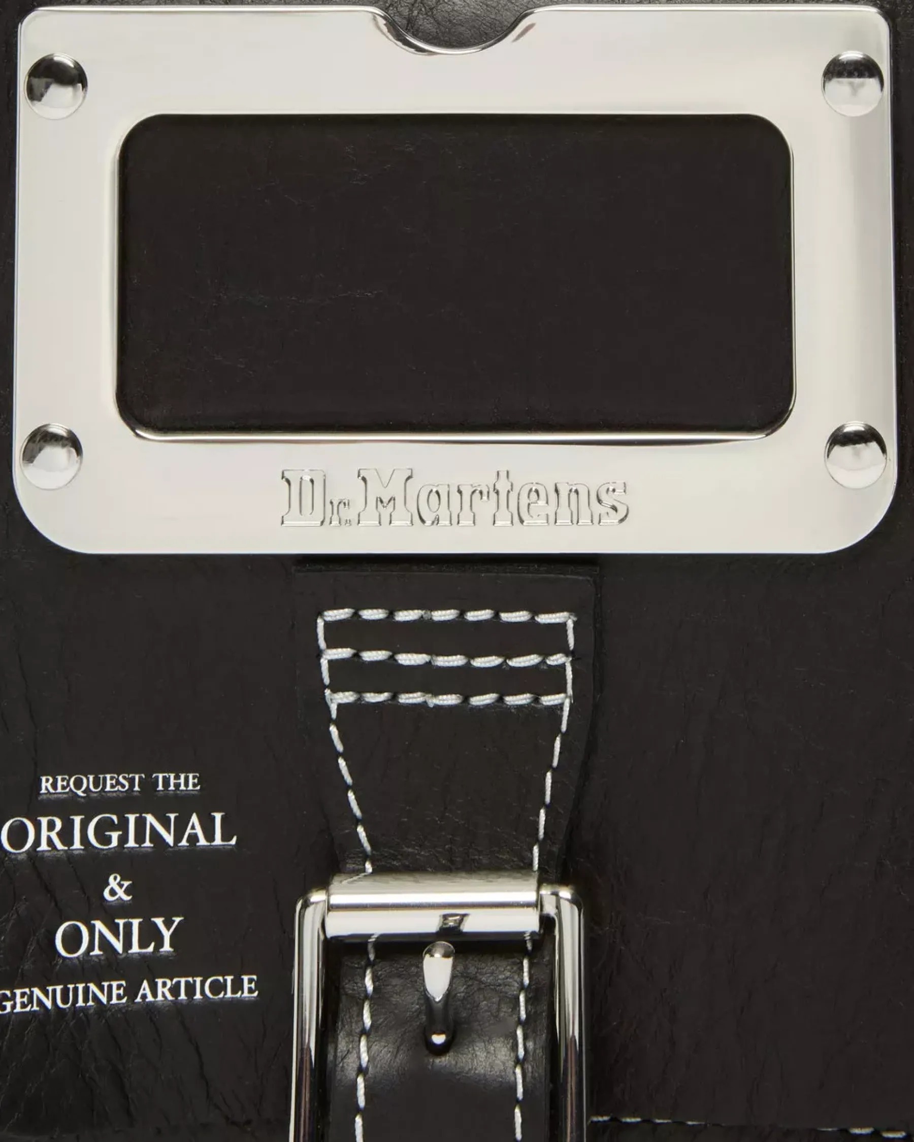 Accessories|Bags>Dr. Martens Overdrive Leather Vertical Crossbody Bag Black — Overdrive