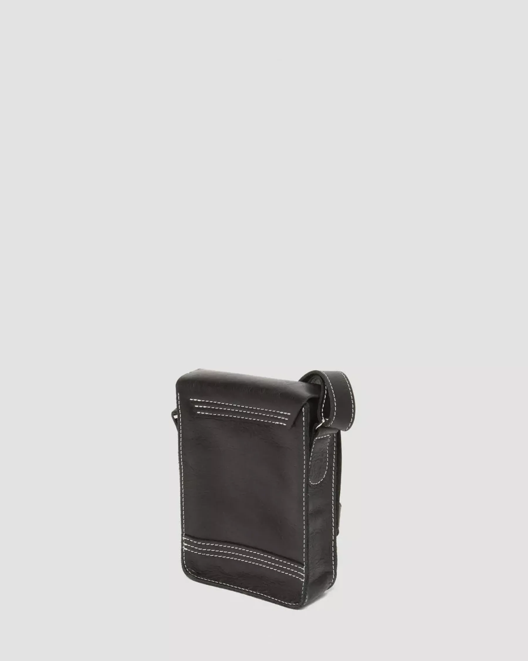 Accessories|Bags>Dr. Martens Overdrive Leather Vertical Crossbody Bag Black — Overdrive