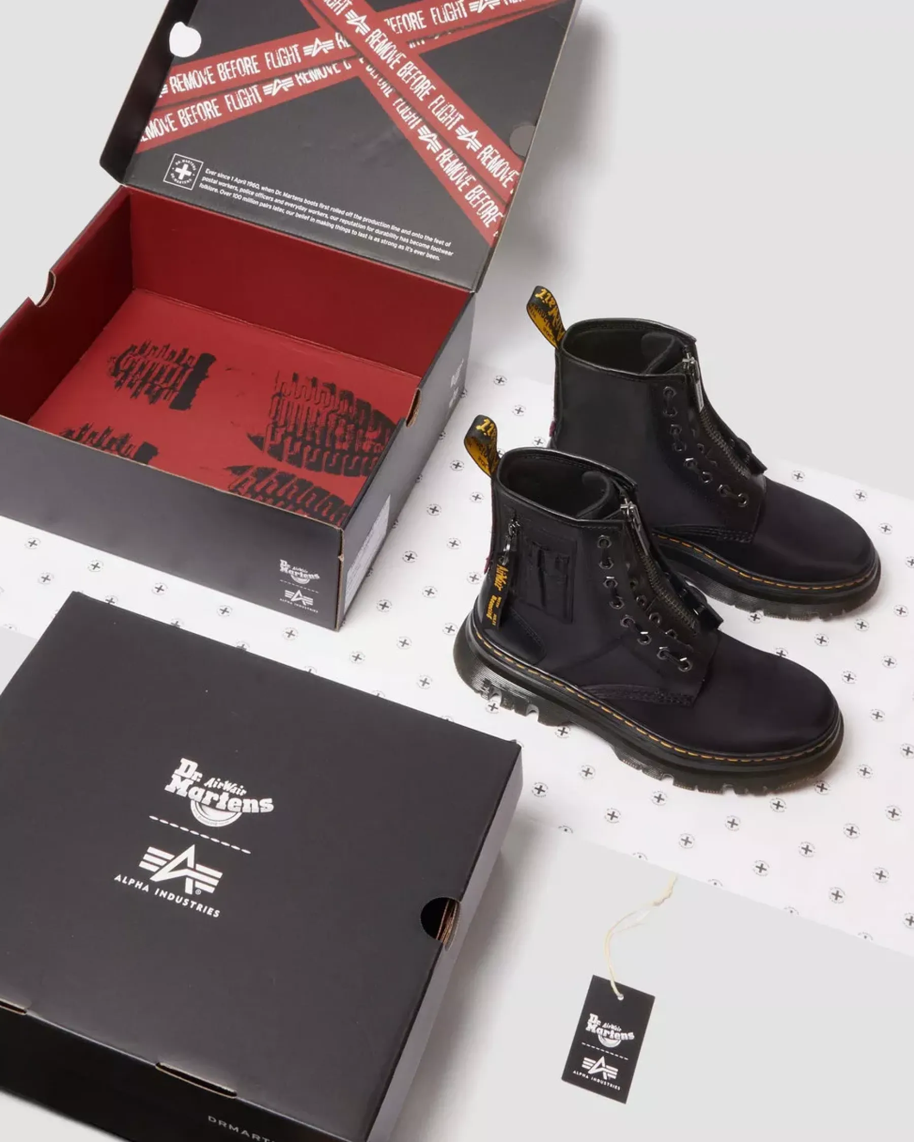 Casual Boots|Ankle Boots>Dr. Martens Tarik Alpha Industries Leather & Nylon Utility Boots Black