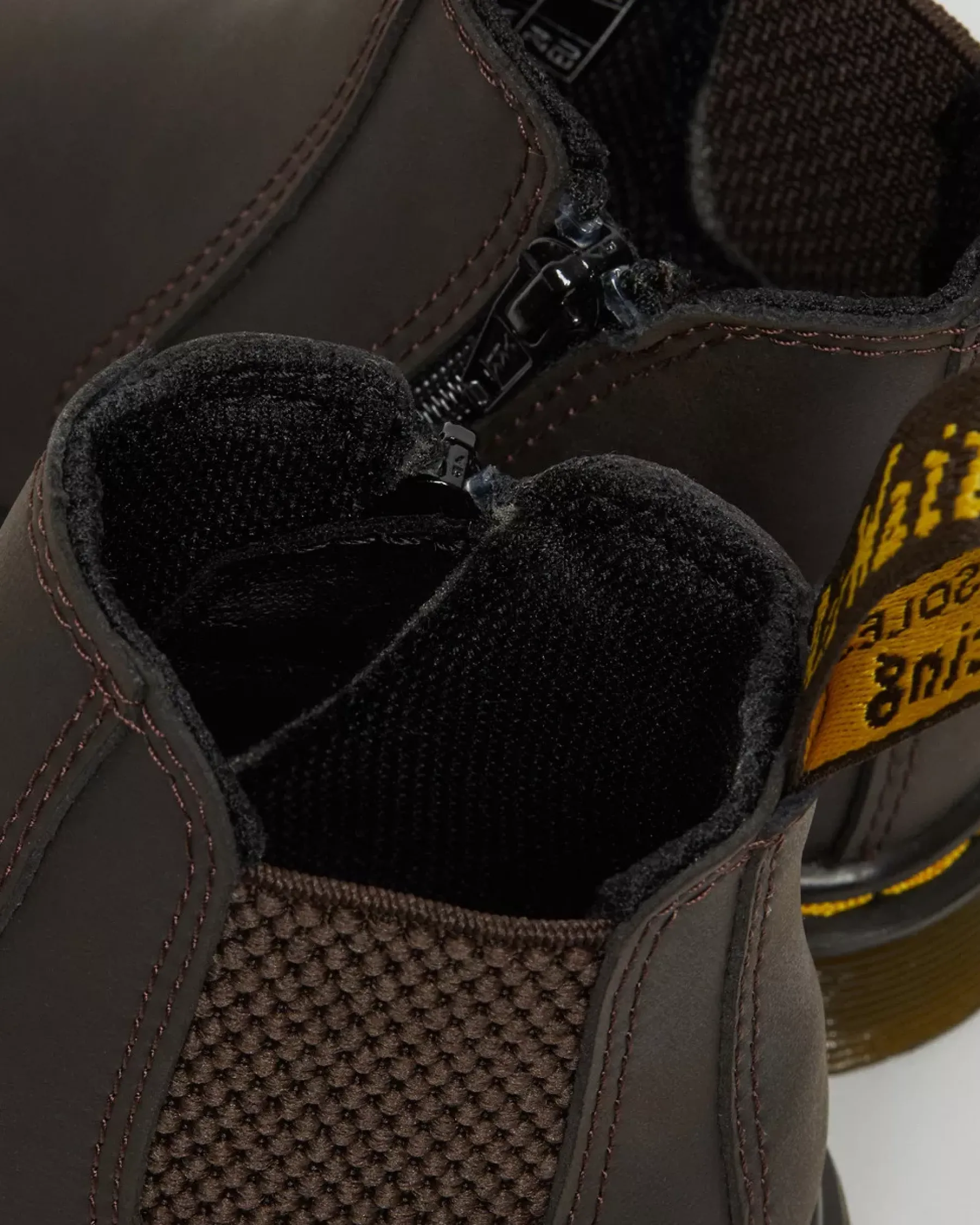 Toddler / 2-4 Years|Boots>Dr. Martens Toddler 2976 Wildhorse Leather Chelsea Boots Dark Brown — Wildhorse Lamper