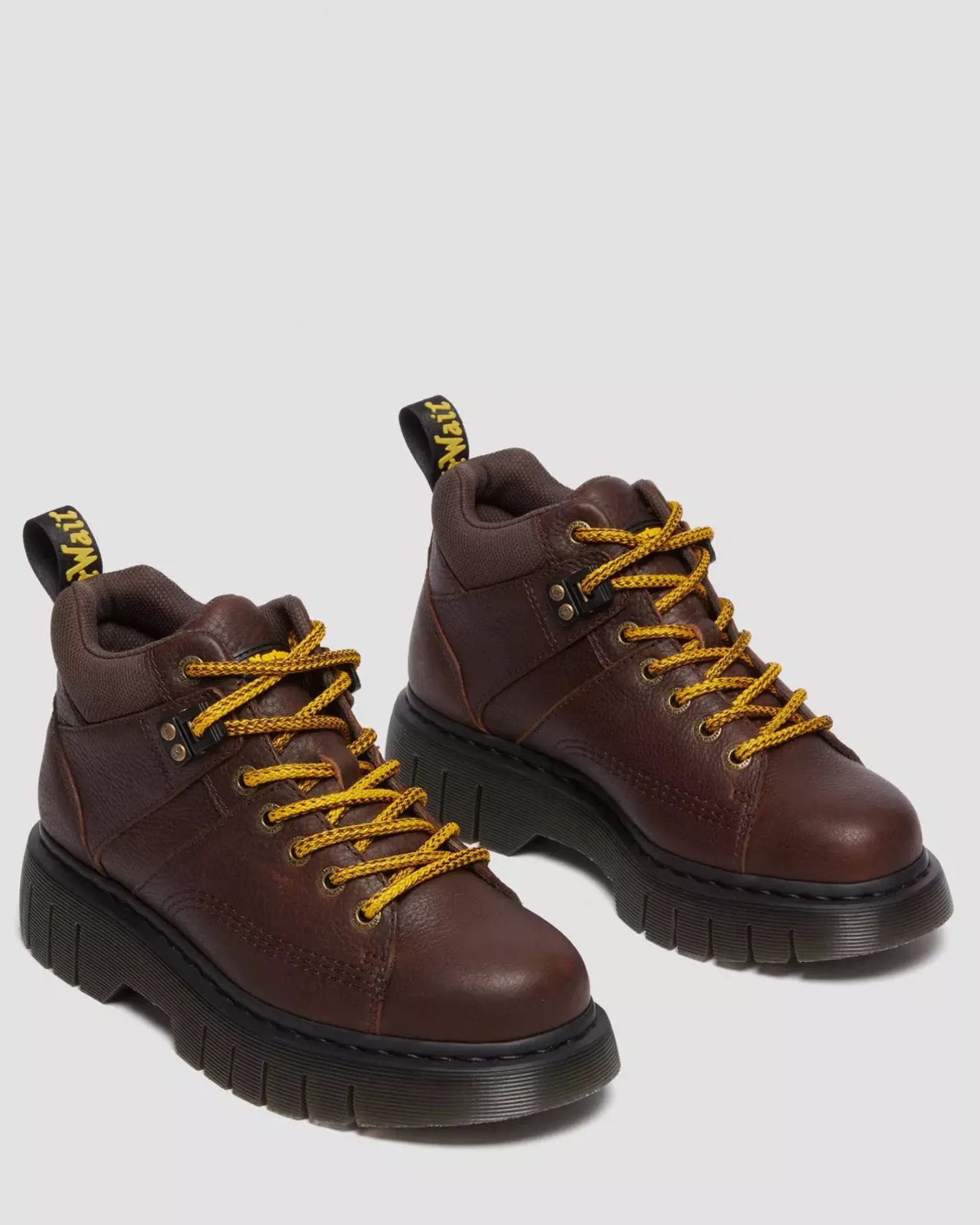 Platform Boots|Ankle Boots>Dr. Martens Woodard Grizzly Leather Low Casual Boots Dark Brown — Grizzly
