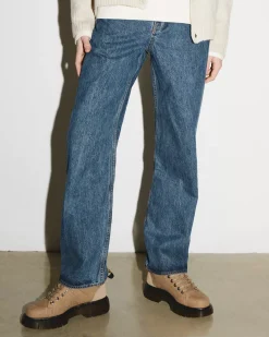 Boots|Boots>Dr. Martens Woodard Tumbled Nubuck Leather Low Casual Boots Savannah Tan — Tumbled Nubuck