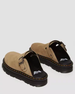 Mules & Slides|Sandals><noscript><img width=